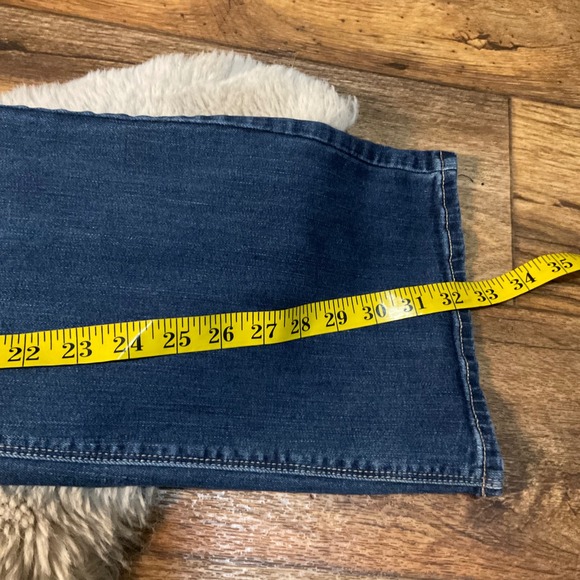 White House Black Market Size 12 The Boot Denim Jeans Medium Blue Womens - Picture 4 of 9